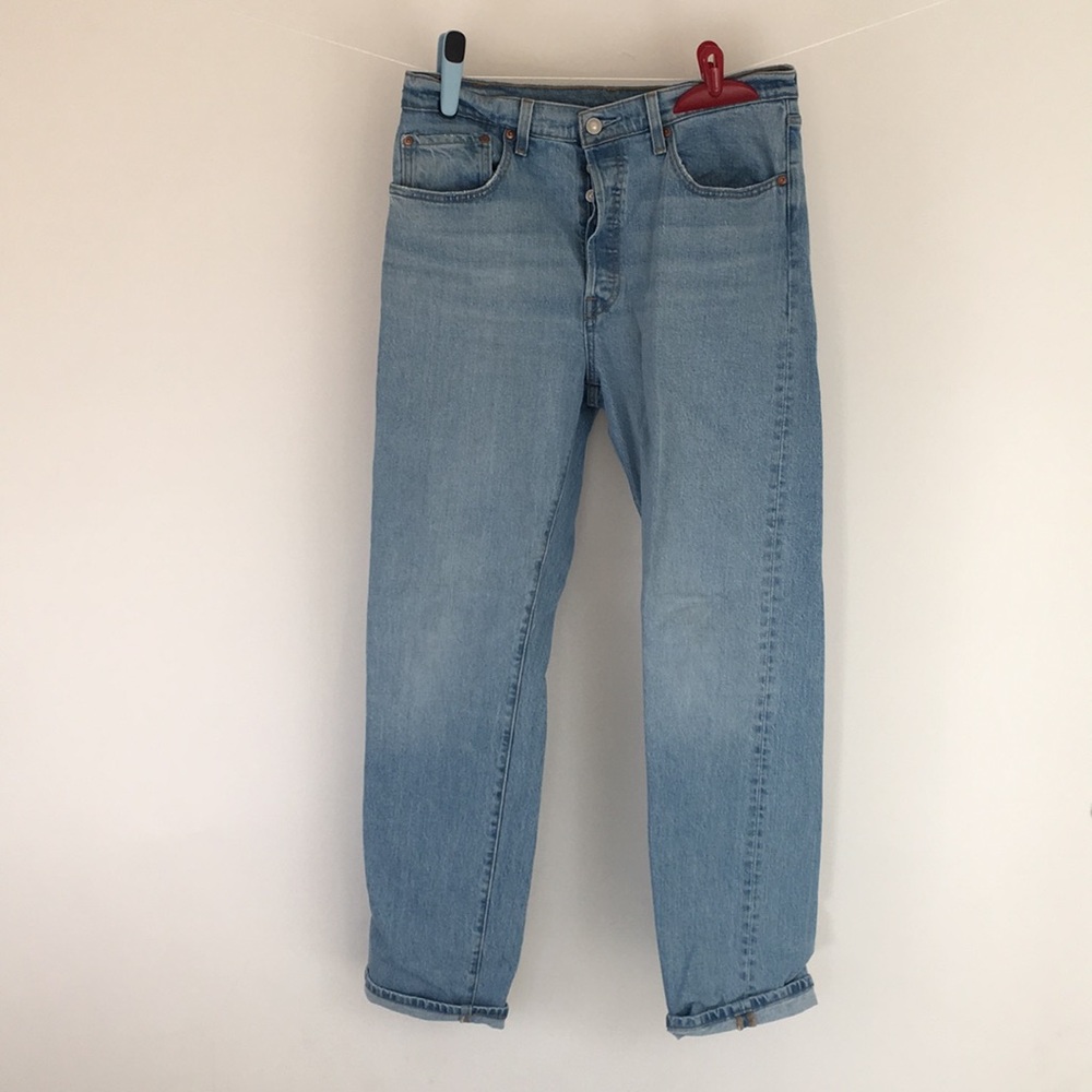 Levi’s Mom Jeans